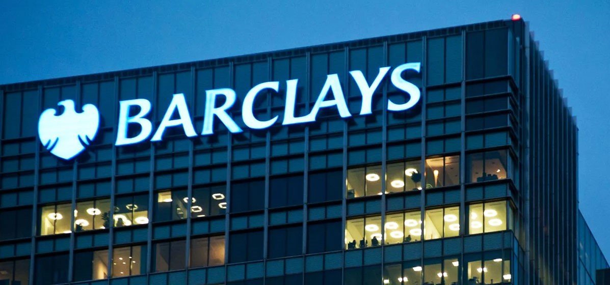 Barclays hiring freshers for Analyst position